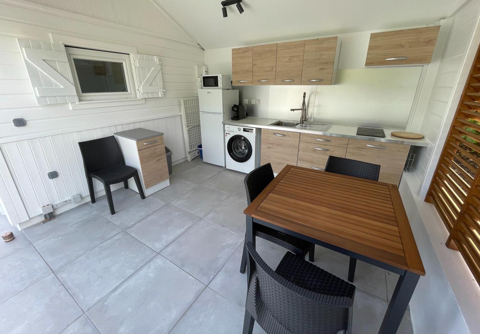 Bungalow "Doussin' Kreyol", Au Calme A 150M De La Plage Grande Anse Екстер'єр фото