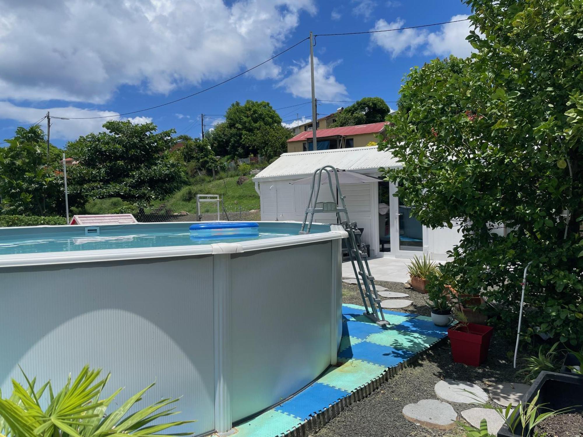 Bungalow "Doussin' Kreyol", Au Calme A 150M De La Plage Grande Anse Екстер'єр фото